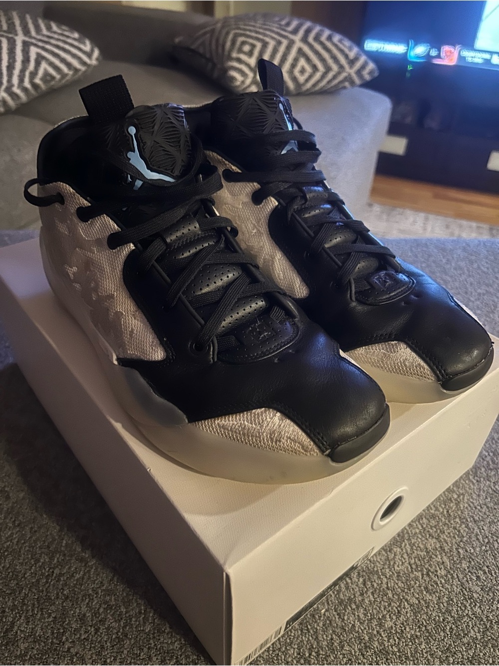 Nike Air Jordan 39 St Croix Men’s Basketball Shoes.  Men’s Size 11